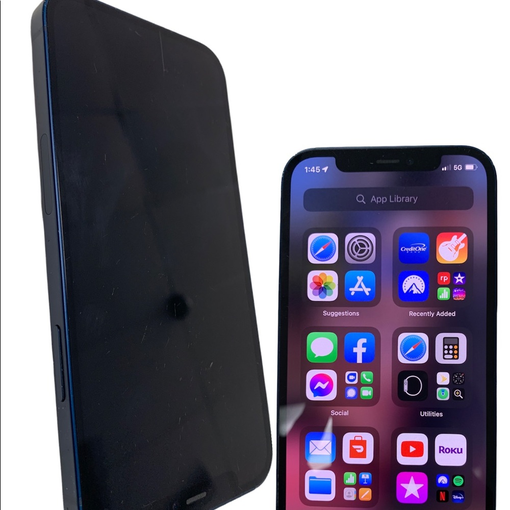 Beautiful iPhone 12  clean esn 64 gb few minor scratches